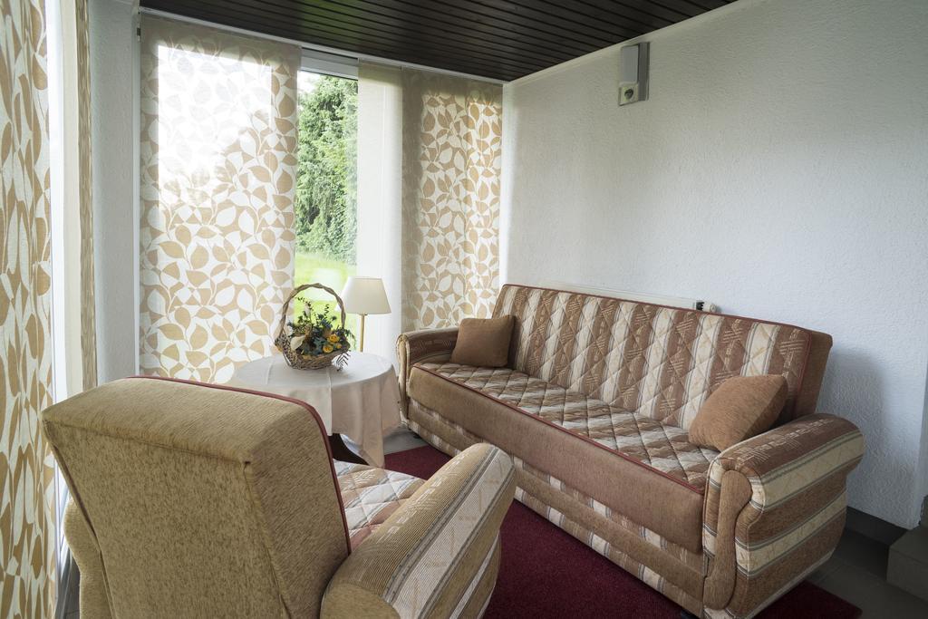Das Fritz Hotel Schwerin Schoene Lage Im Gruenen Mit Regionaler Kueche Kostenfreien Parkplaetzen Und E Ladestation Room photo