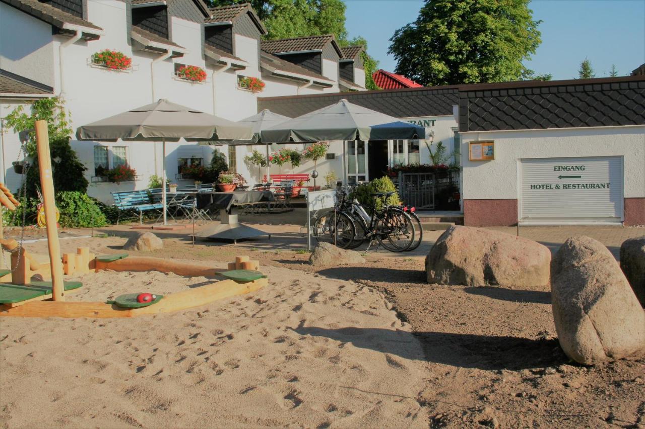 Das Fritz Hotel Schwerin Schoene Lage Im Gruenen Mit Regionaler Kueche Kostenfreien Parkplaetzen Und E Ladestation Exterior photo